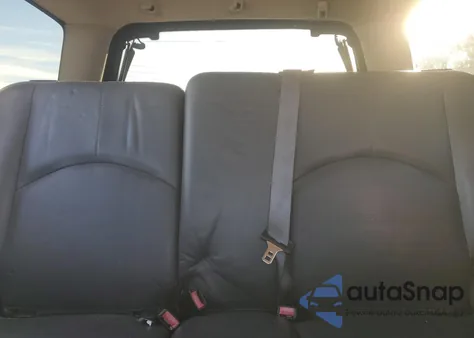 2005 Mazda Tribute I z USA, uszkodzony, nr VIN 4F2YZ02Z15KM39790